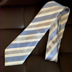 Donald Trump Signature Collection Men's Silk Tie Blue Grey Silver White Striped